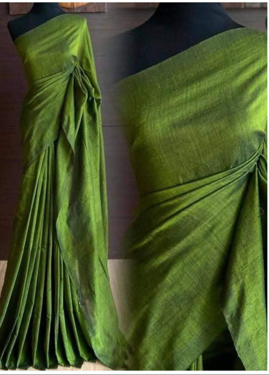 Effortless Elegance: Lightweight Mulmul Cotton Saree with Minimalistic Patterns