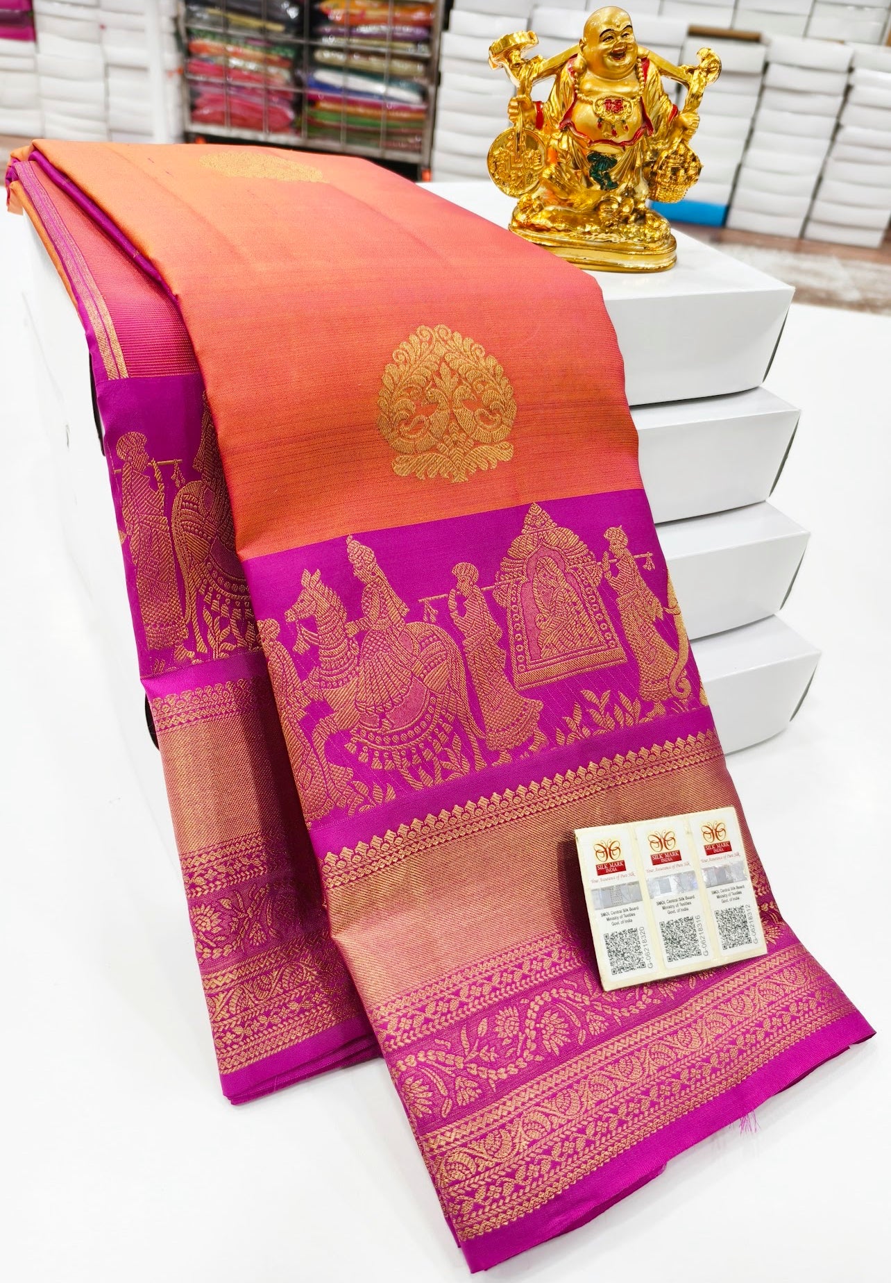 Radiant Orange Pink Double-Tone Kanjipuram Pure Silk Saree – A Symphony of Tradition & Elegance