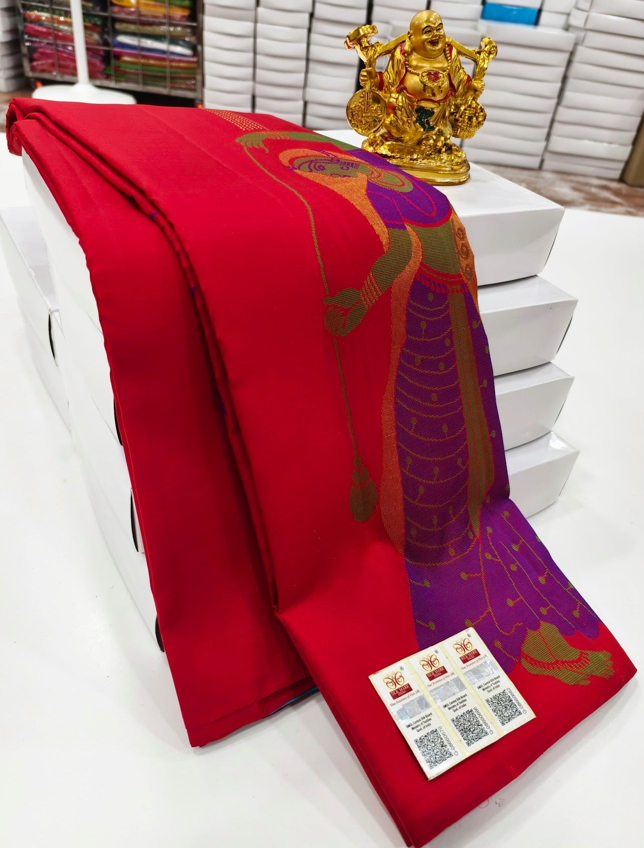 Opulent Maroon Artistic Pattern Kanjipuram Pure Silk Saree – A Masterpiece of Heritage & Elegance